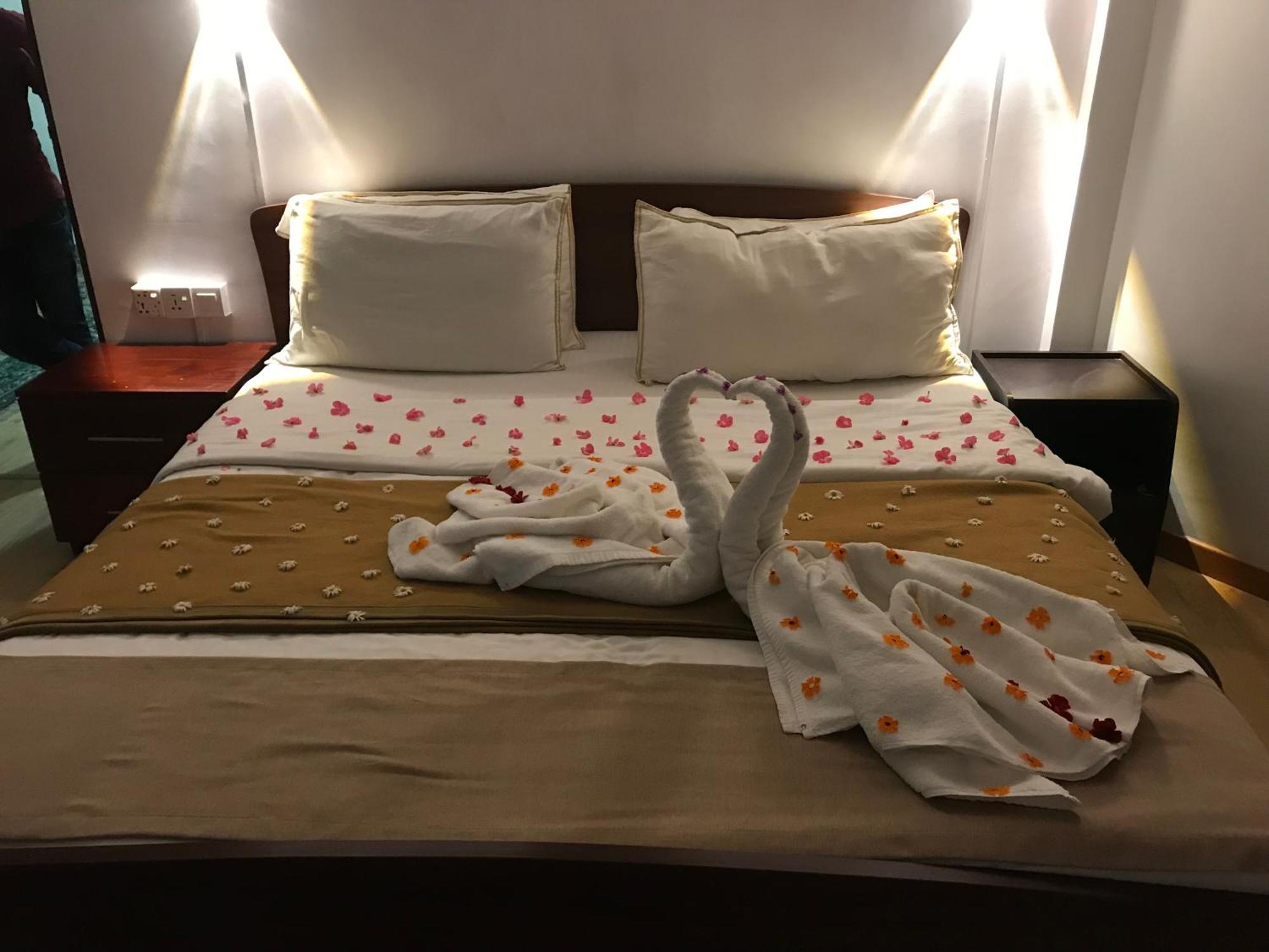 Marigold Home Нувара Елия Екстериор снимка