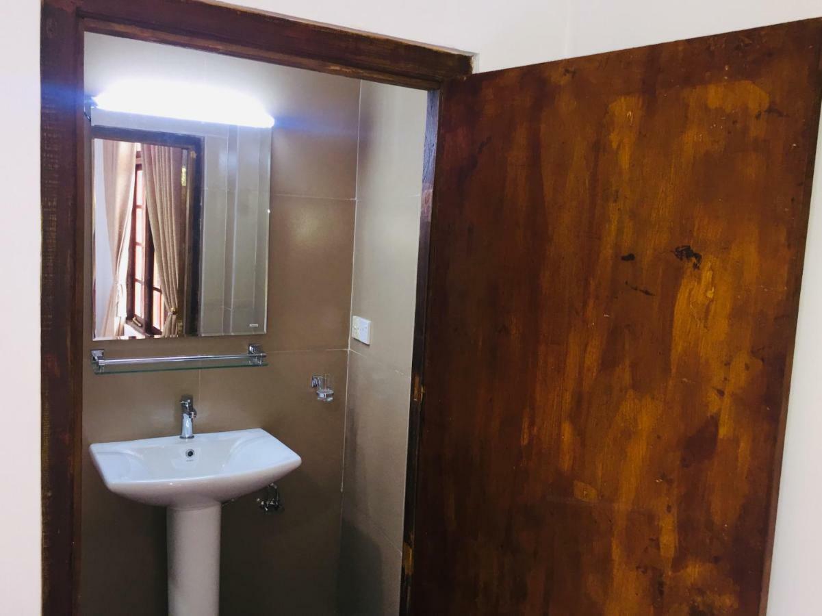 Marigold Home Нувара Елия Екстериор снимка