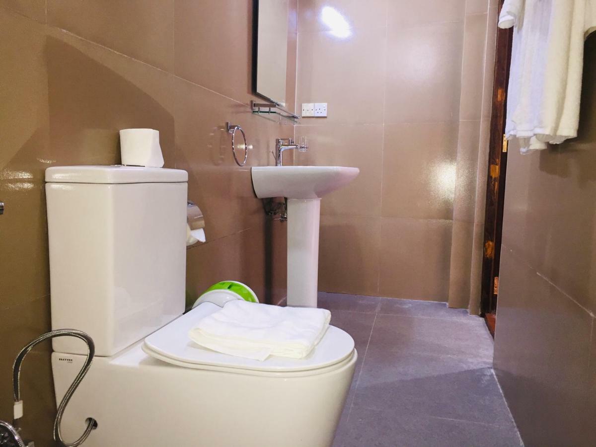 Marigold Home Нувара Елия Екстериор снимка